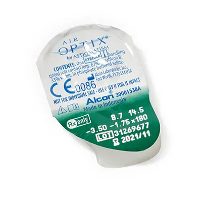 Air Optix Astigmatismo, de medio perfil